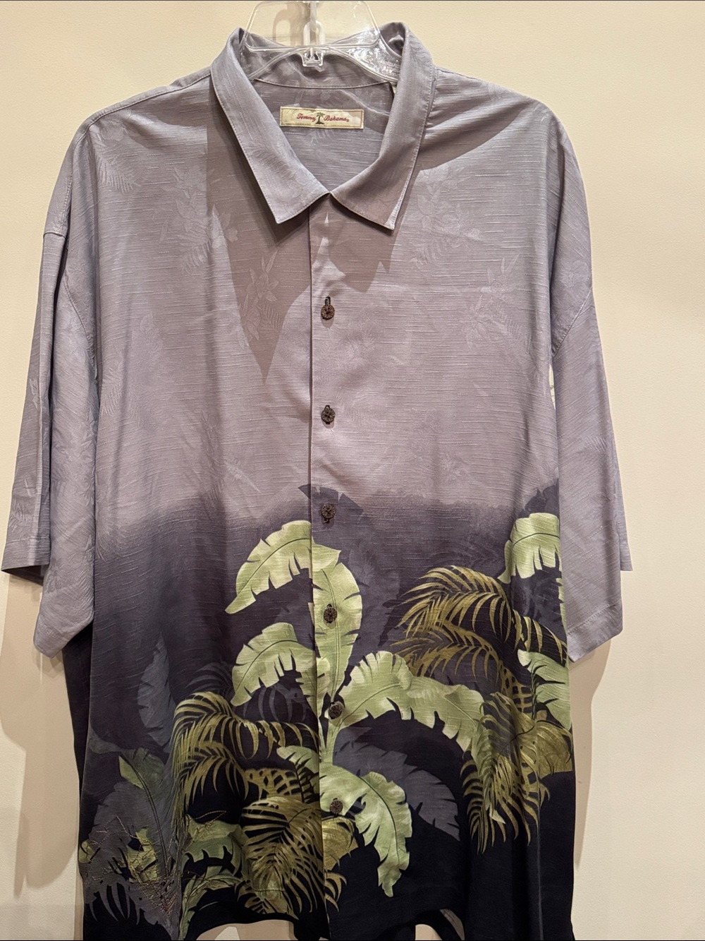 Tommy Bahama Gray to Black Gradient Short-Sleeve Shirt with Green Tropical Print